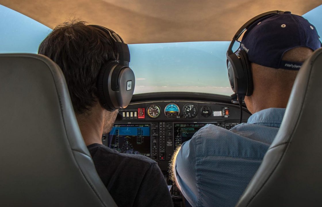 BPFV_Diamond-DA40tdi-cockpit_inflight