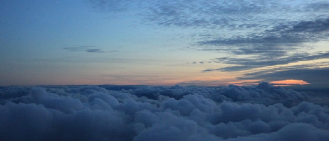 Über den Wolken